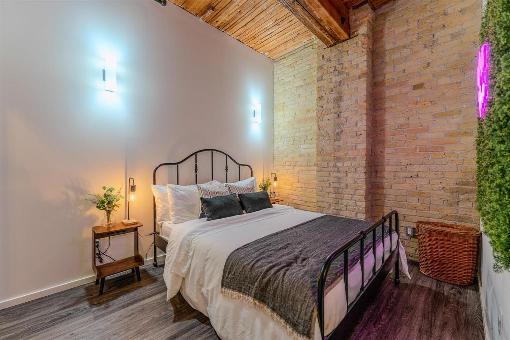 Photo 17 of 216 139 Market Avenue, Winnipeg MB