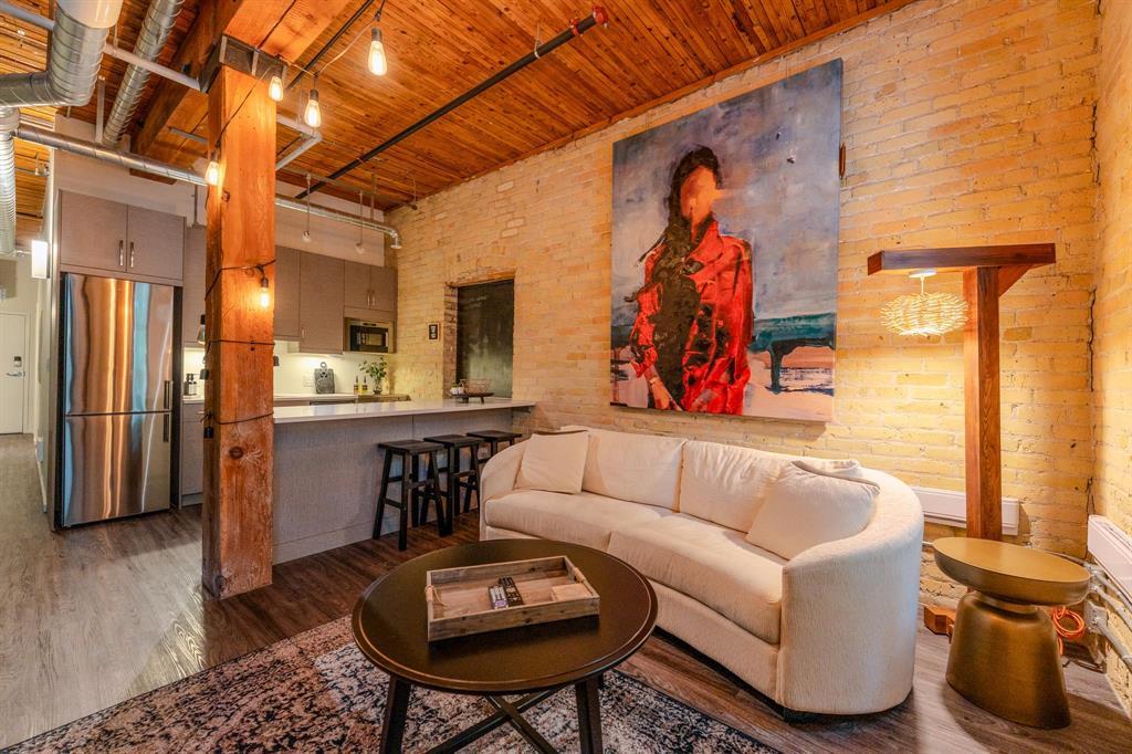 Photo 9 of 216 139 Market Avenue, Winnipeg MB