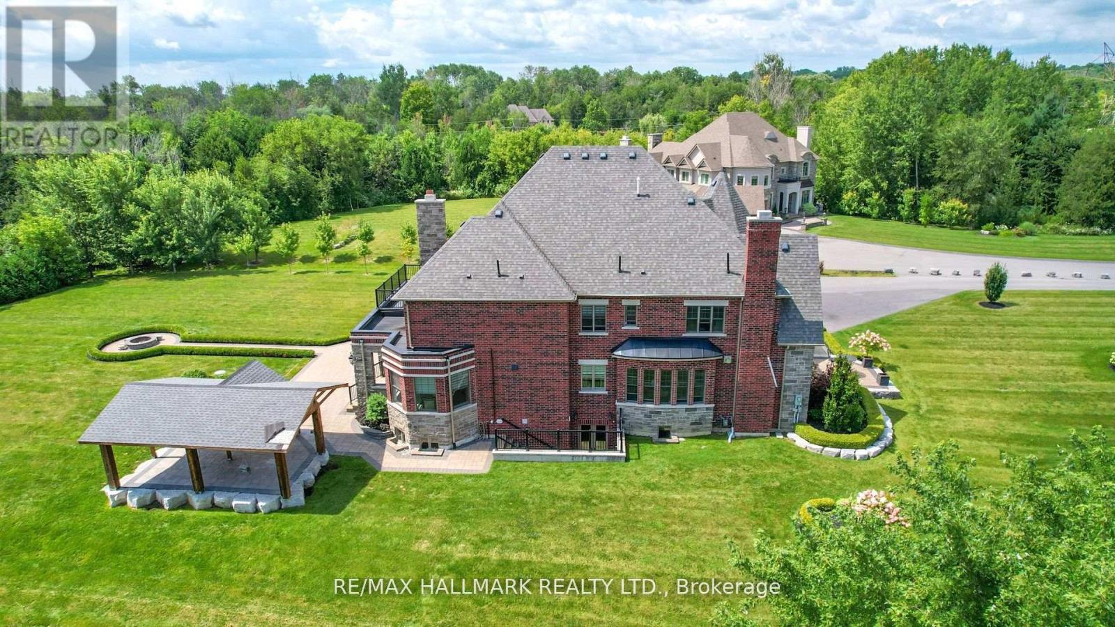 Photo 19 of 229 5th Concession Road, Ajax ON