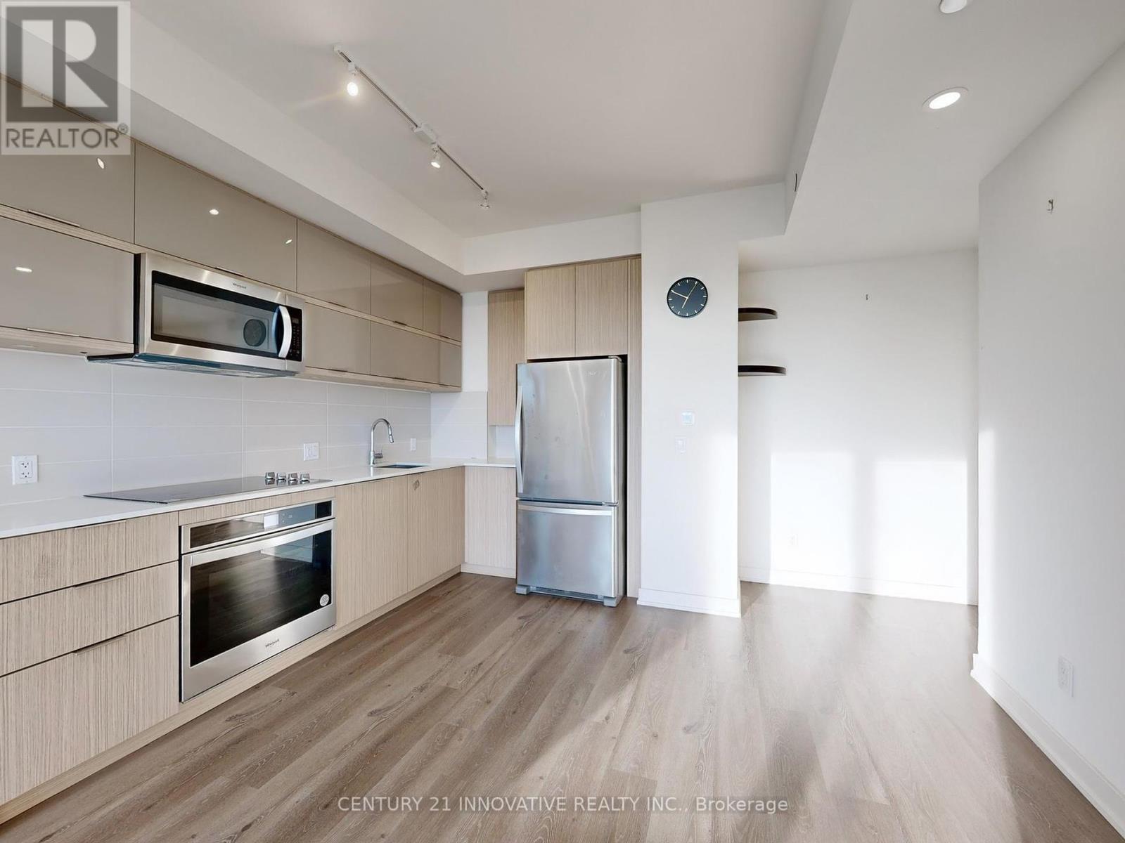 Photo 10 of 2304 10 Deerlick Court, Toronto ON