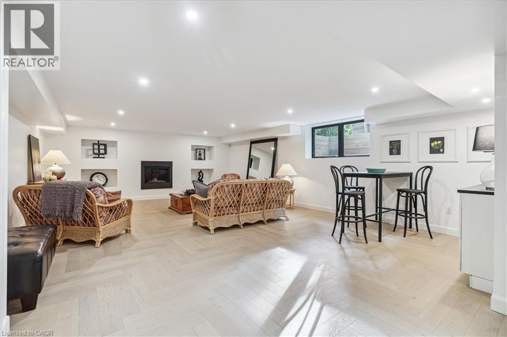Photo 39 of 114 Reding Road, Ancaster ON