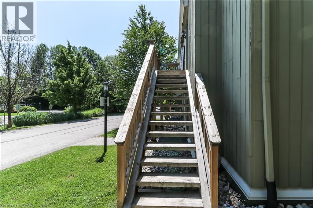 Photo 4 of 15 Dawson Drive Unit 3, Collingwood ON
