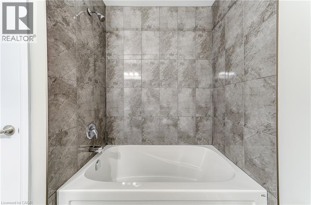 Photo 18 of 1048 Wright Drive, Midland ON