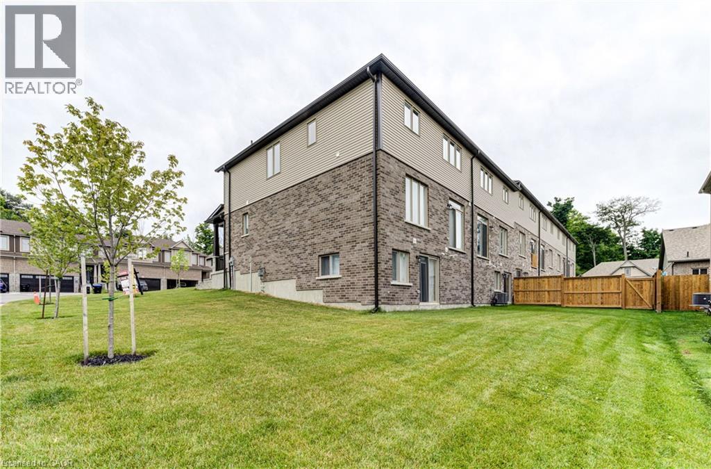 Photo 31 of 1048 Wright Drive, Midland ON