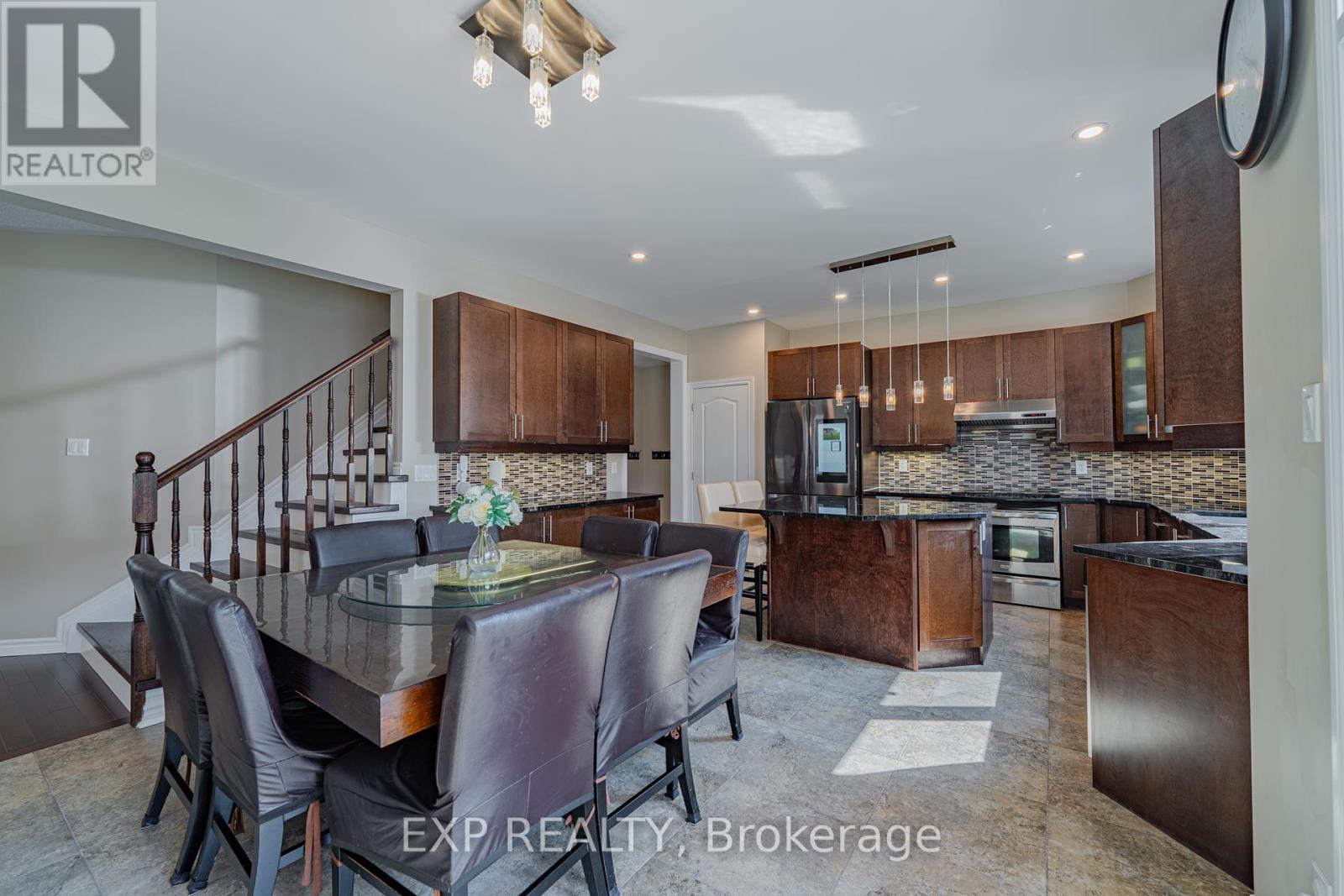 Photo 21 of 3308 Riverset Crescent, Ottawa ON