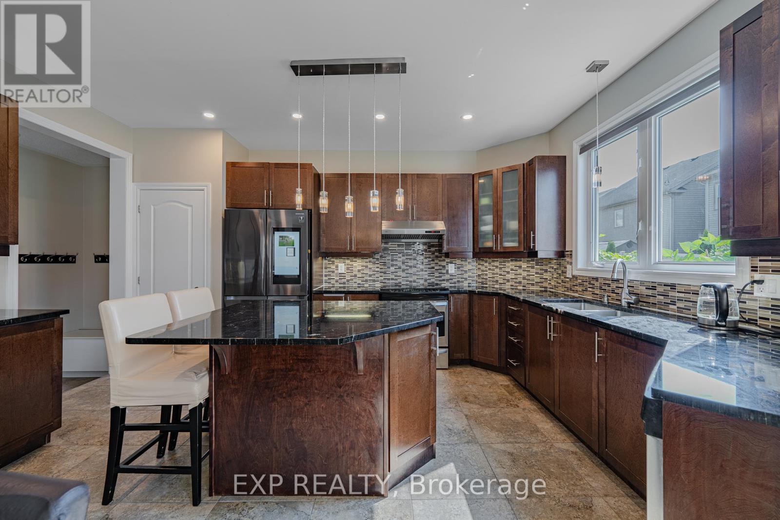 Photo 46 of 3308 Riverset Crescent, Ottawa ON