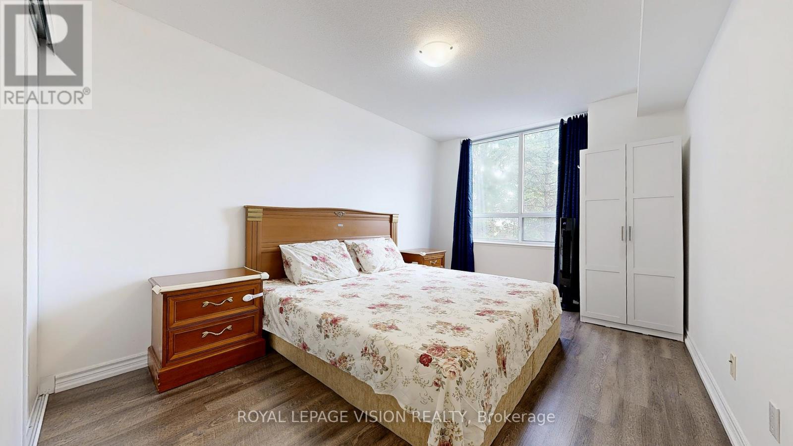 Photo 22 of 207 115 Omni Drive, Toronto ON