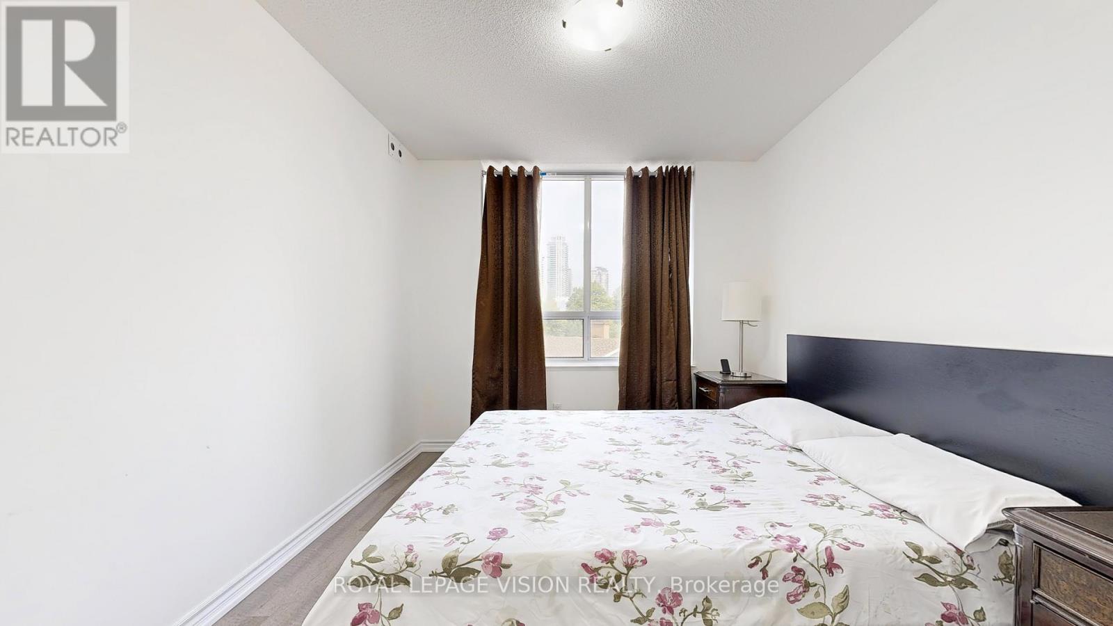 Photo 35 of 207 115 Omni Drive, Toronto ON