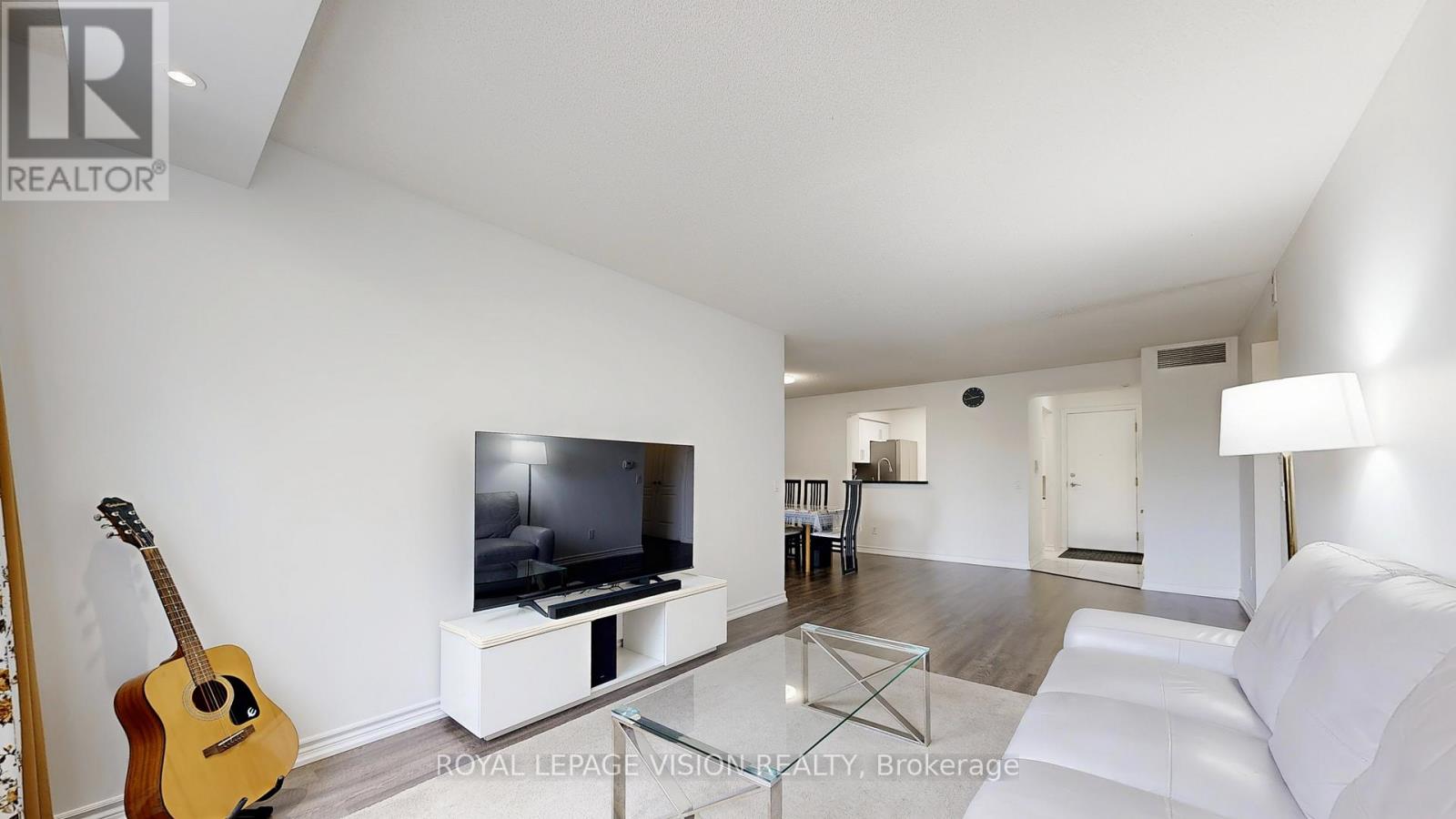Photo 37 of 207 115 Omni Drive, Toronto ON