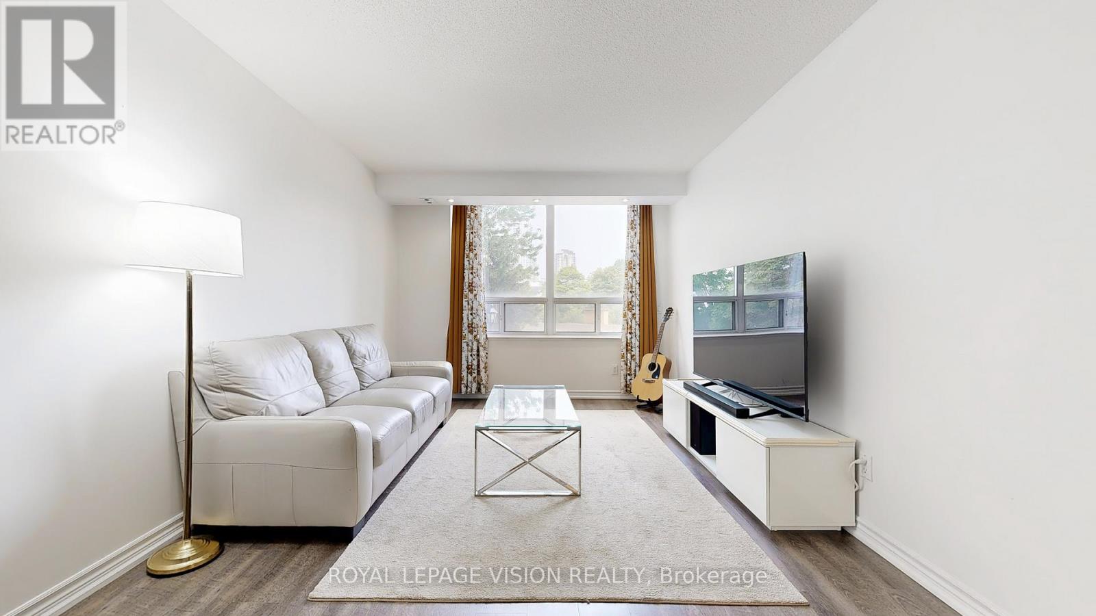 Photo 8 of 207 115 Omni Drive, Toronto ON
