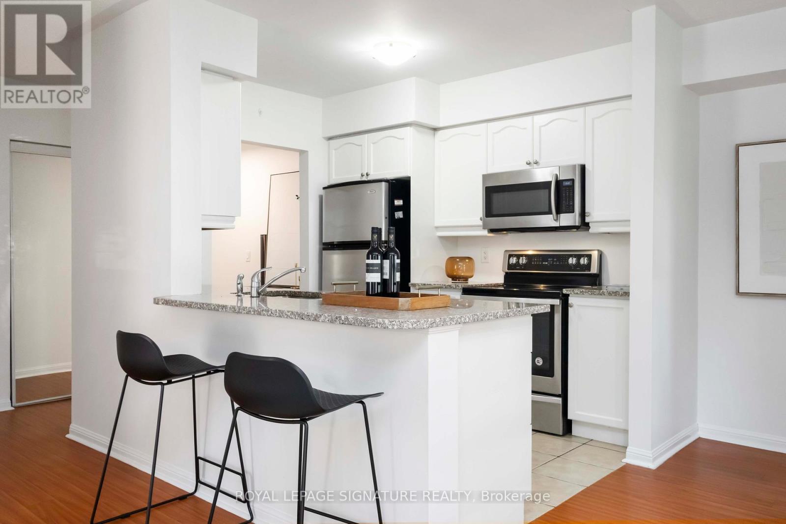 Photo 13 of 121 60 Mendelssohn Street, Toronto ON