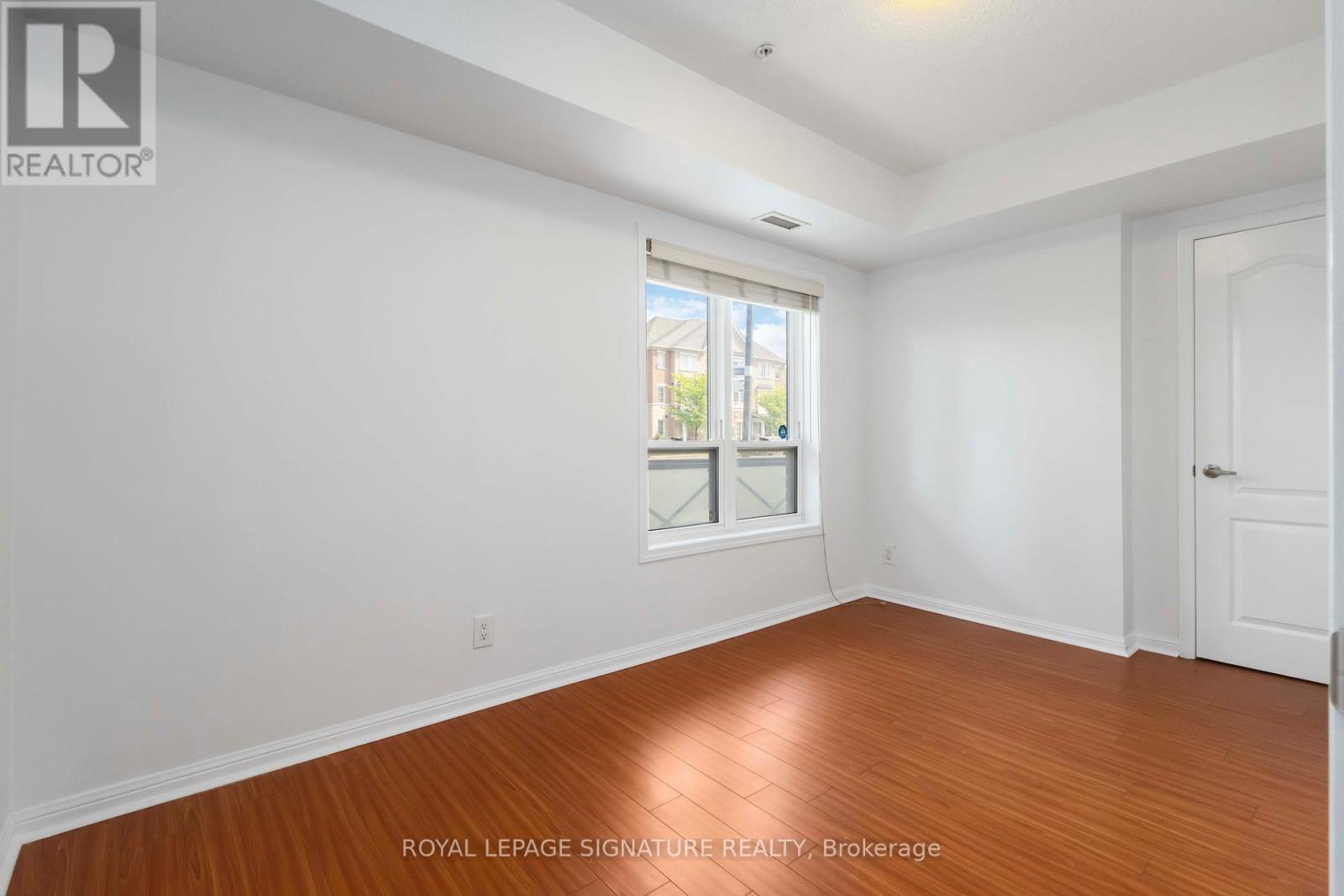 Photo 31 of 121 60 Mendelssohn Street, Toronto ON