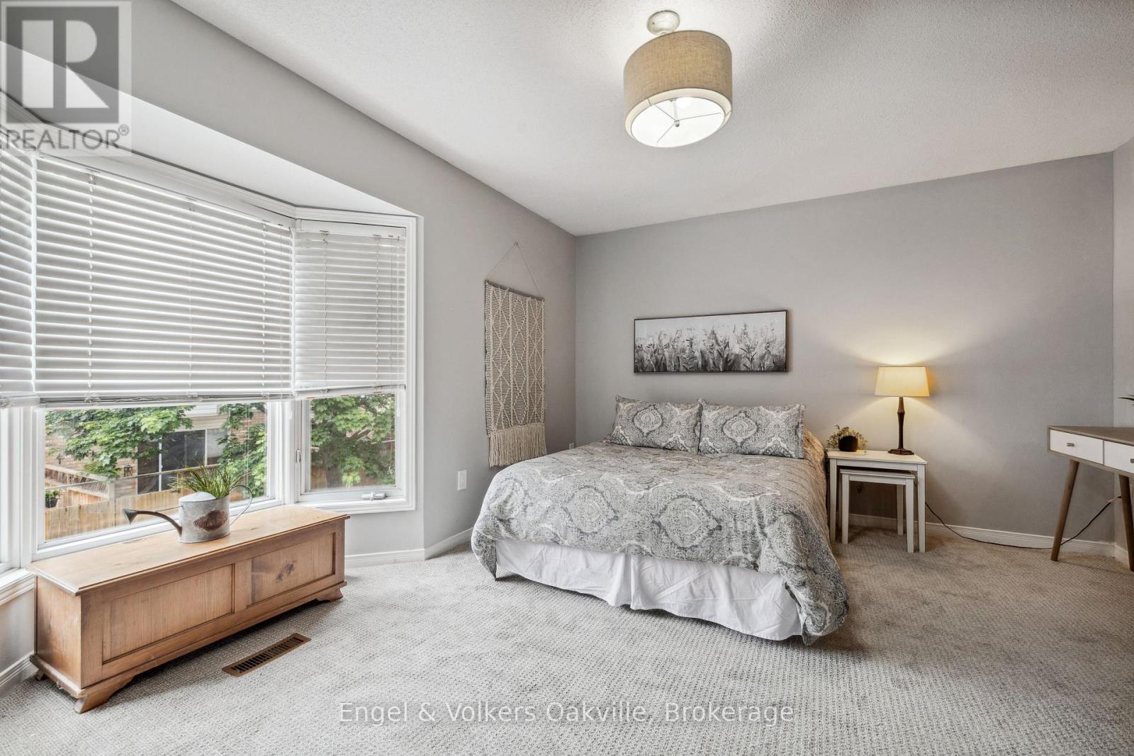 Photo 25 of 15 2015 Cleaver Avenue, Burlington ON