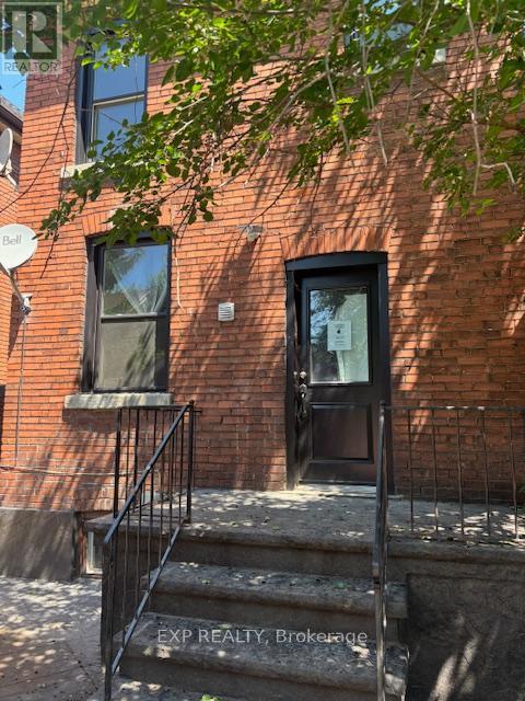 Photo 5 of 750 Cannon Street E, Hamilton ON