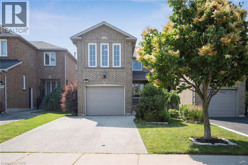 Photo 1 of 102 Niska Dr, Waterdown ON