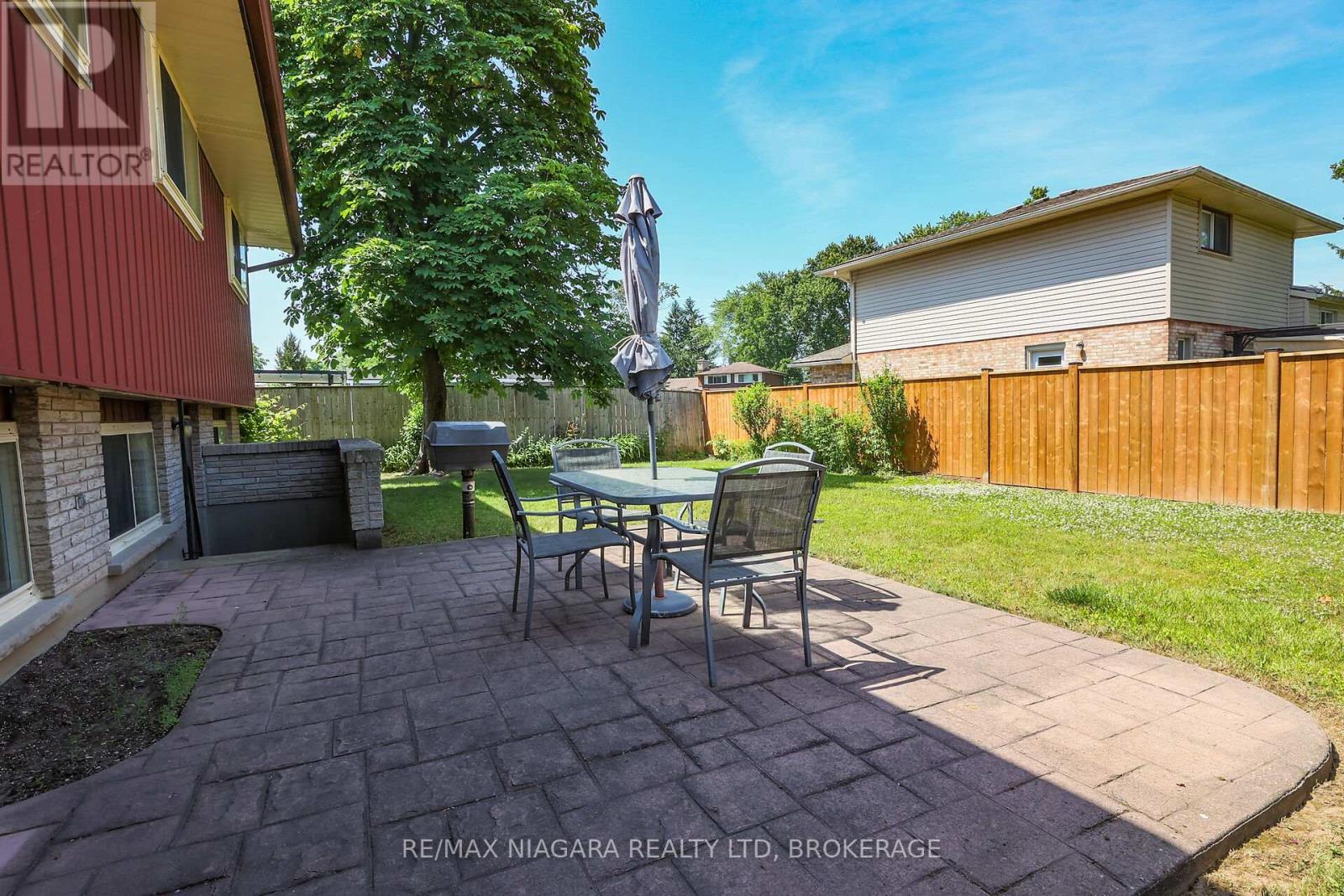 Photo 37 of 25 Oak Street, Welland ON