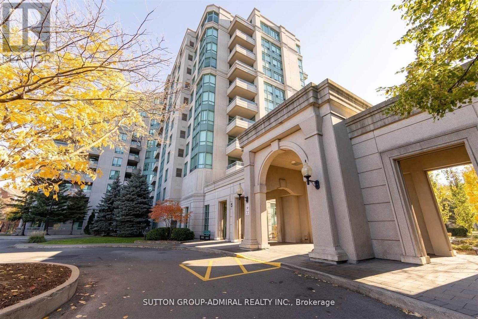 Photo 1 of Ph 407 5 Emerald Lane, Vaughan ON