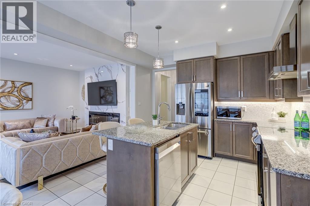 Photo 11 of 18 Lise Lane, Haldimand ON