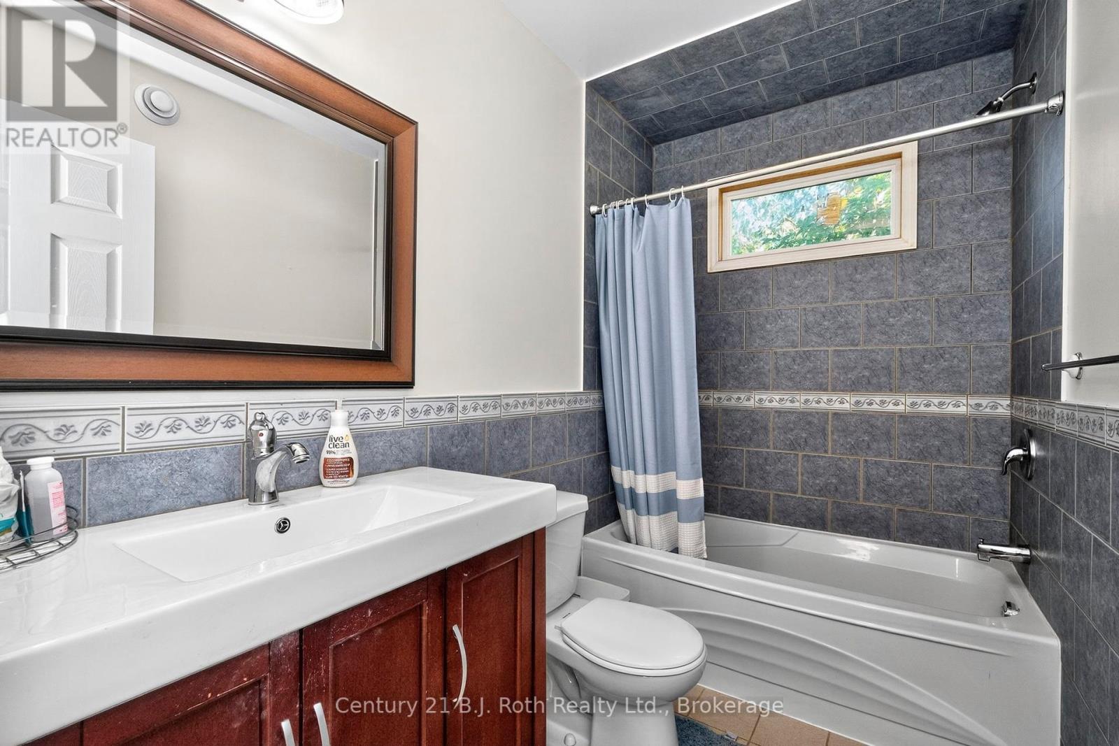 Photo 13 of 161 Forest Harbour Parkway, Tay ON