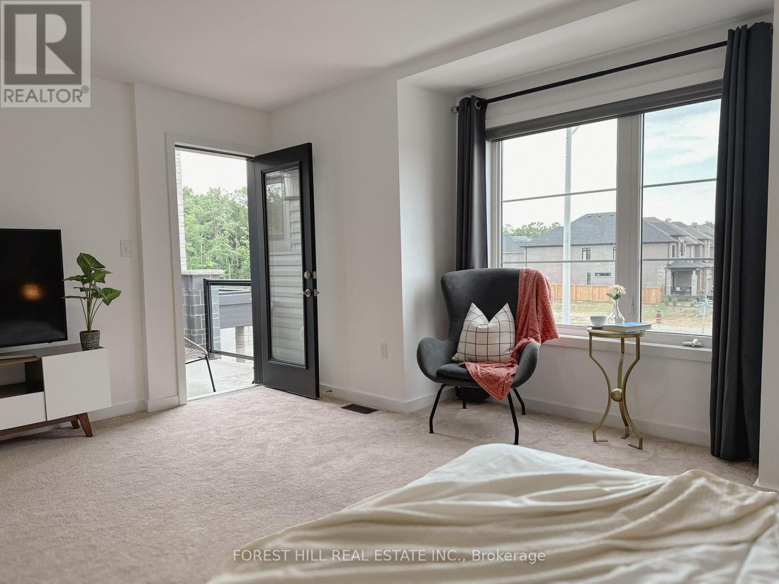Photo 22 of 64 Mabern Street, Barrie ON