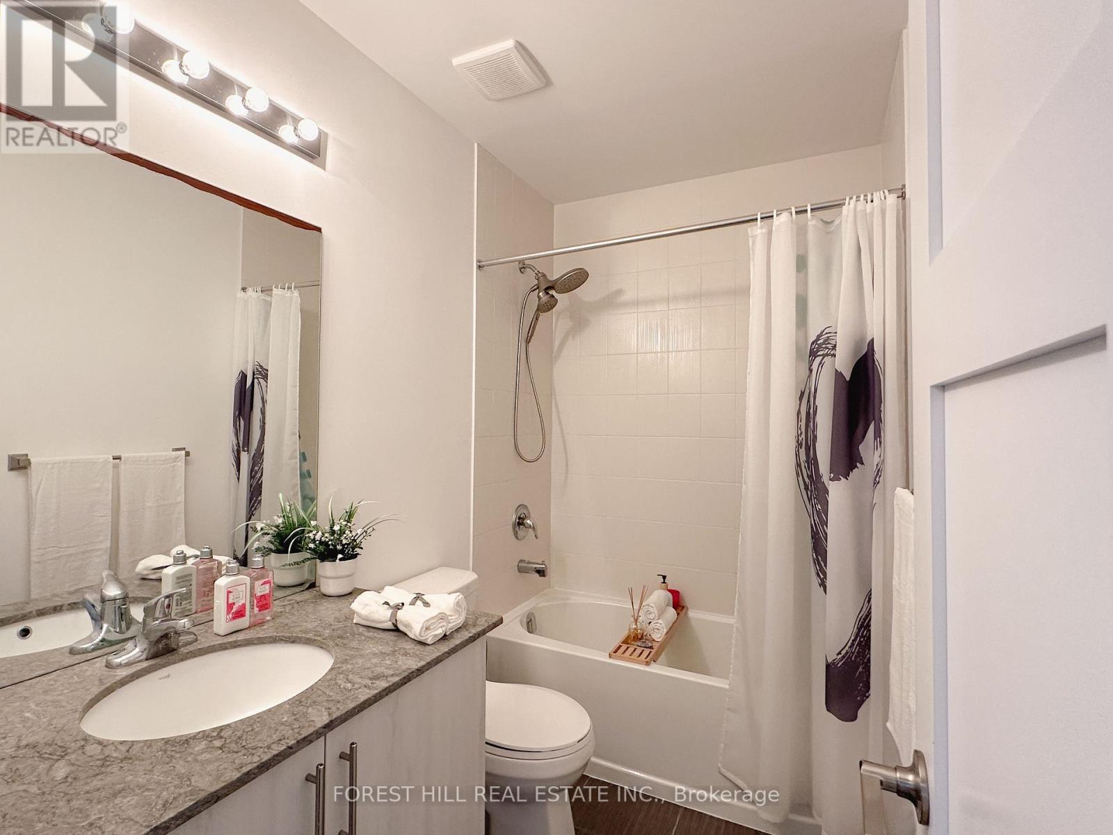 Photo 31 of 64 Mabern Street, Barrie ON