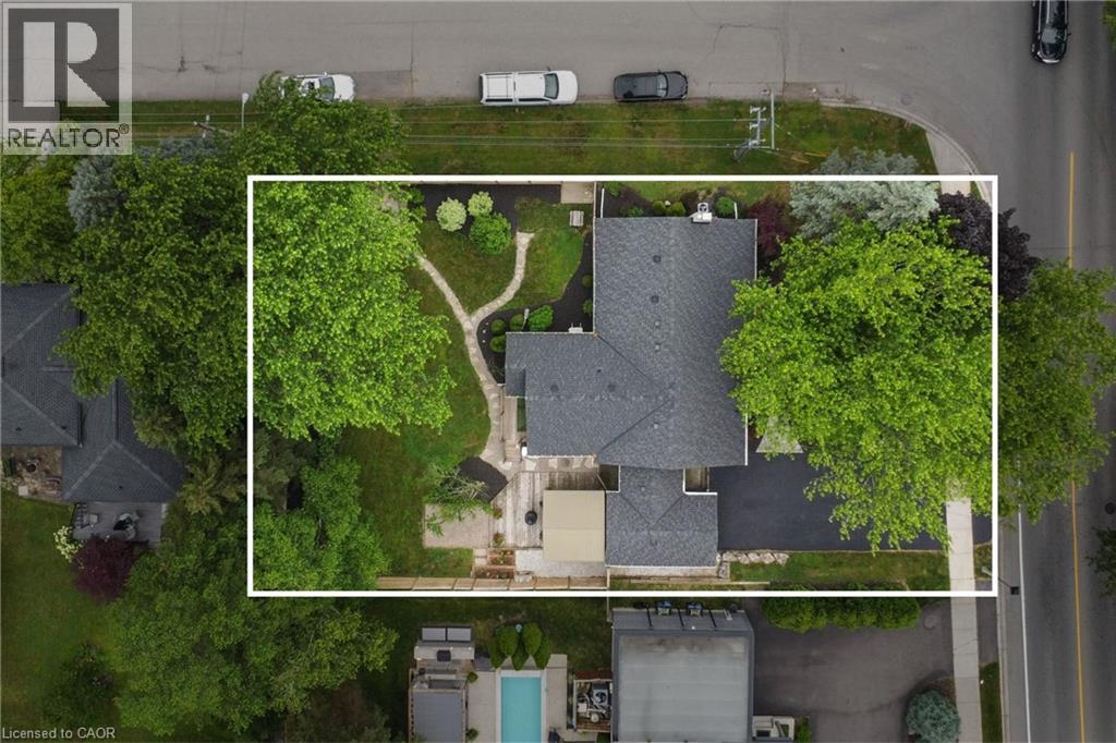 Photo 2 of 136 Mohawk Road, Ancaster ON