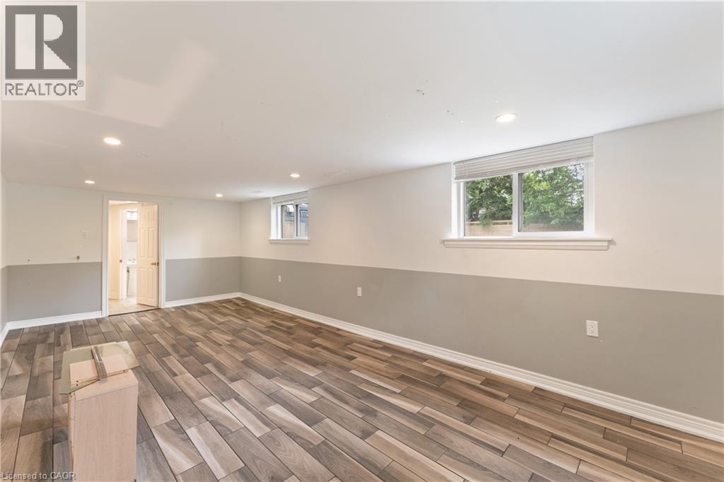 Photo 31 of 136 Mohawk Road, Ancaster ON