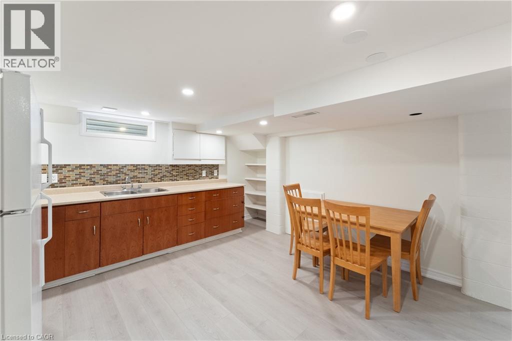 Photo 25 of 136 Mohawk Road, Ancaster ON