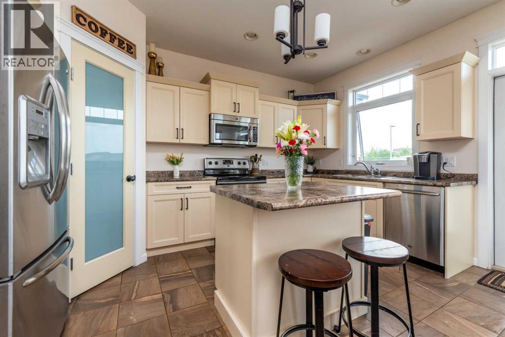 Photo 6 of 7226 29 Street, Lloydminster AB