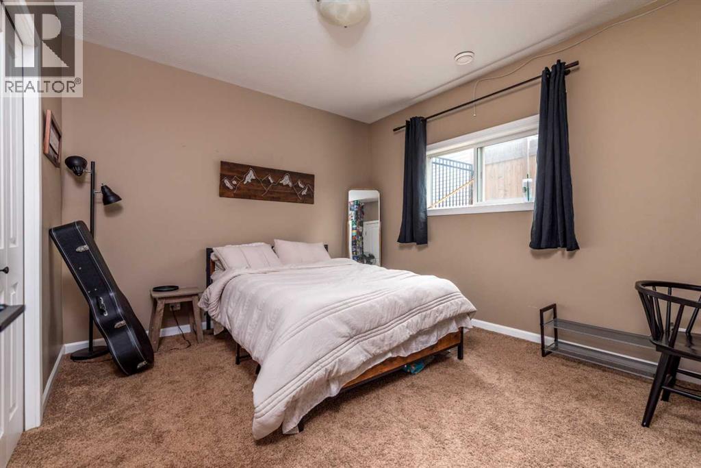 Photo 2 of 7226 29 Street, Lloydminster AB