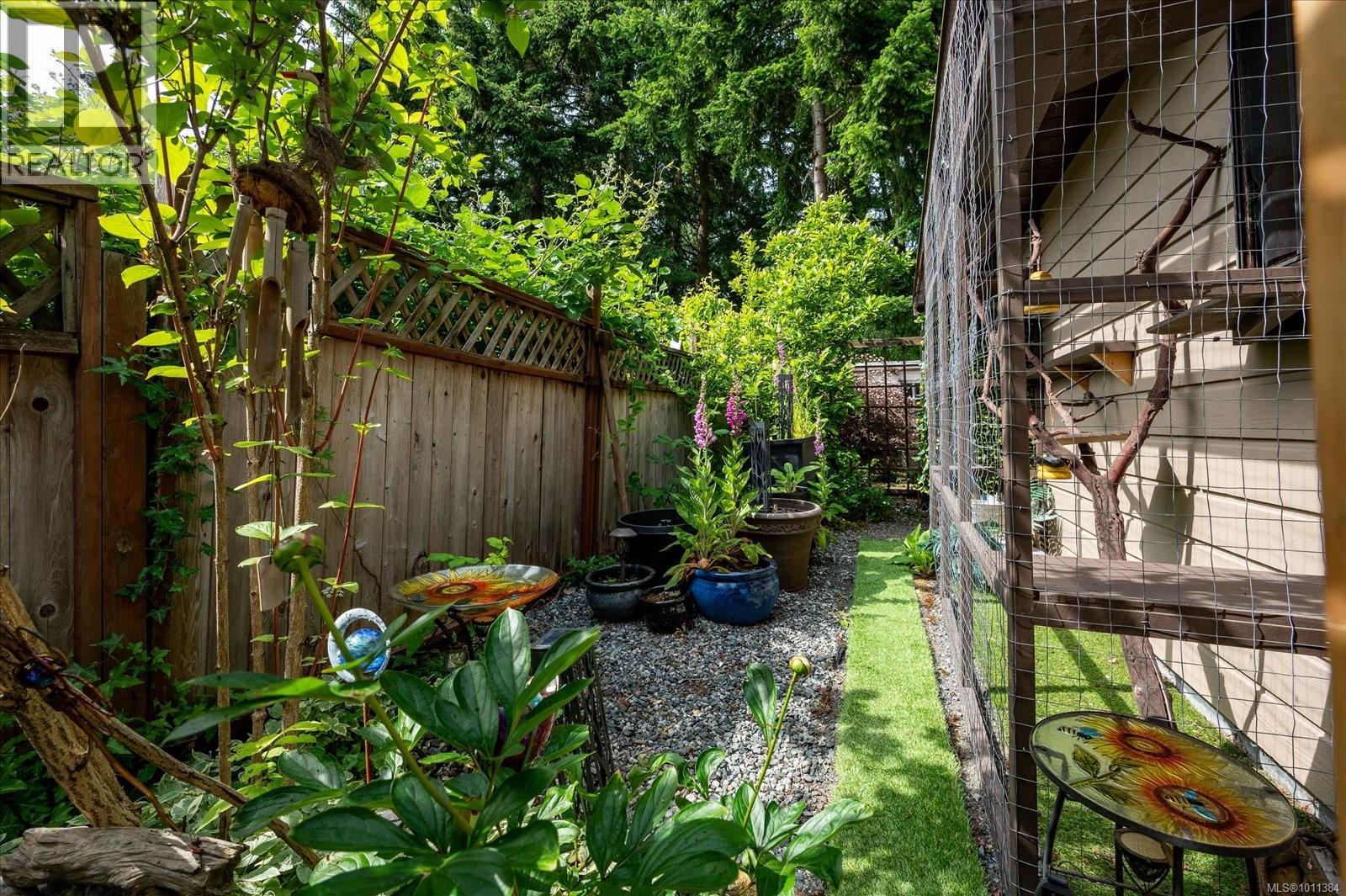 Photo 13 of 6064 Nelson Rd, Nanaimo BC