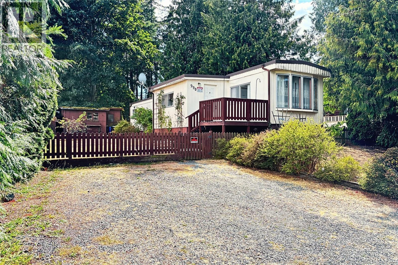 Photo 1 of 990 Riley Rd, Parksville BC