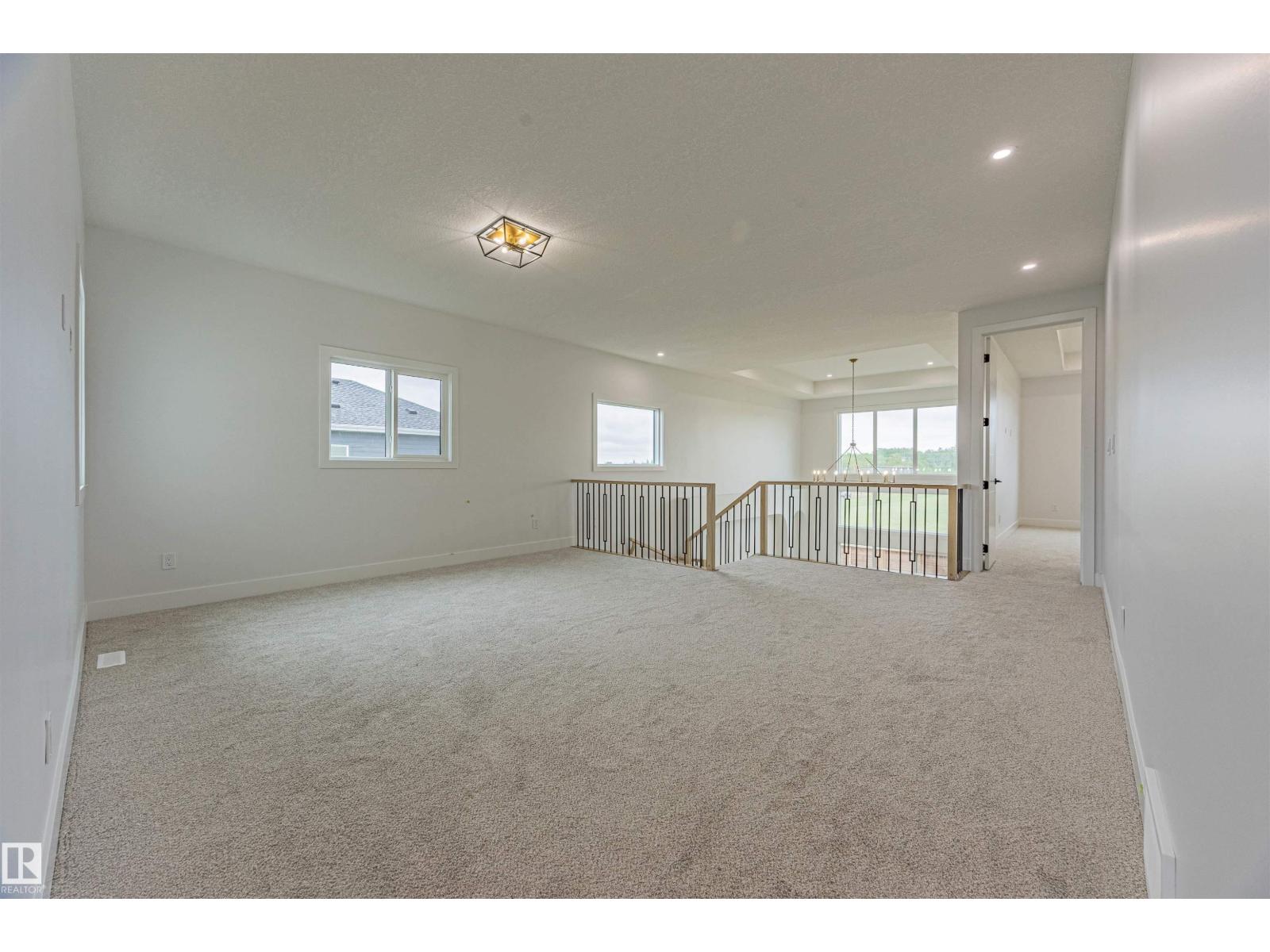 Photo 16 of 25 Birkshire Cr, Sherwood Park AB