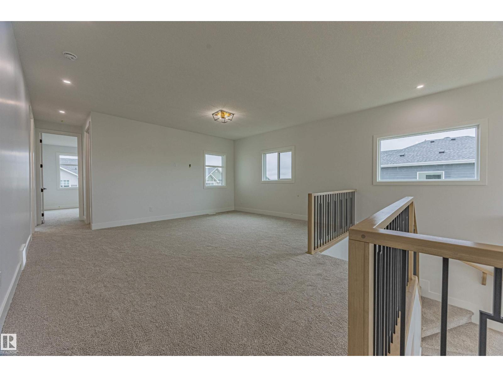 Photo 14 of 25 Birkshire Cr, Sherwood Park AB