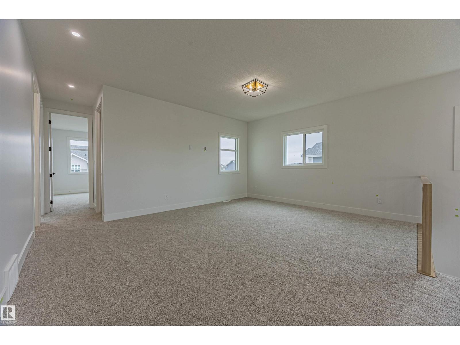 Photo 19 of 25 Birkshire Cr, Sherwood Park AB