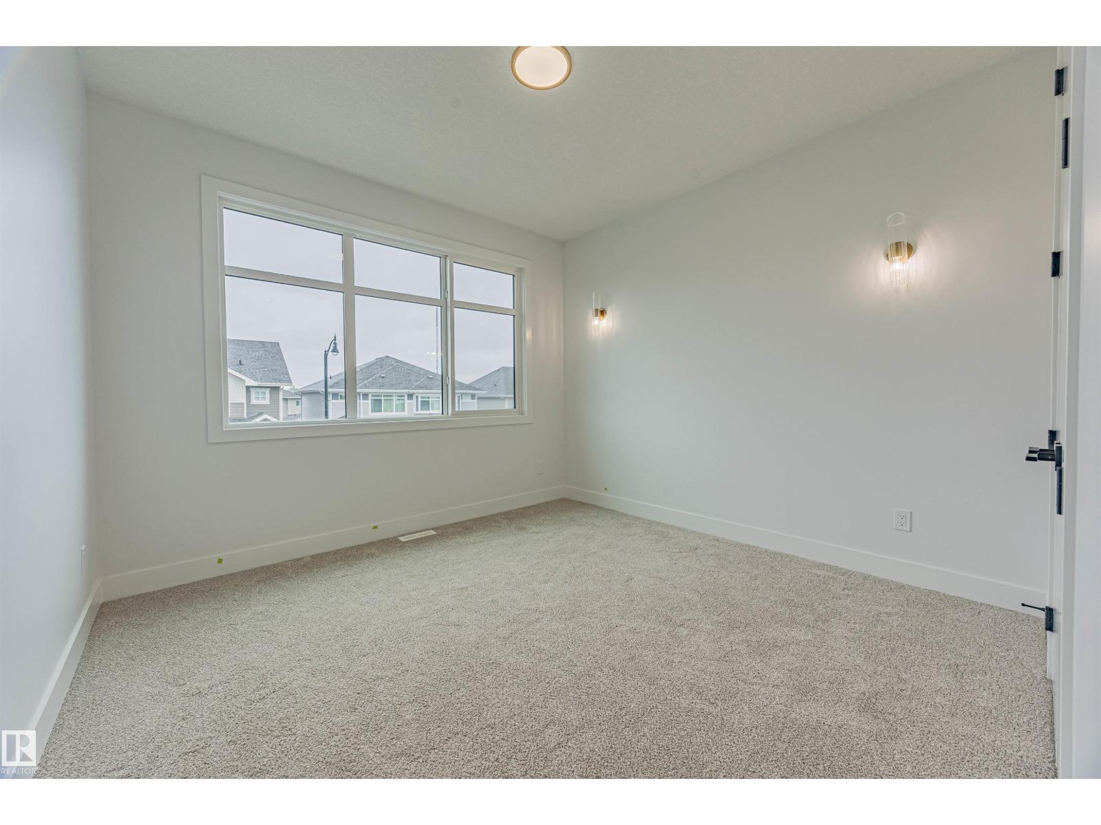 Photo 7 of 25 Birkshire Cr, Sherwood Park AB