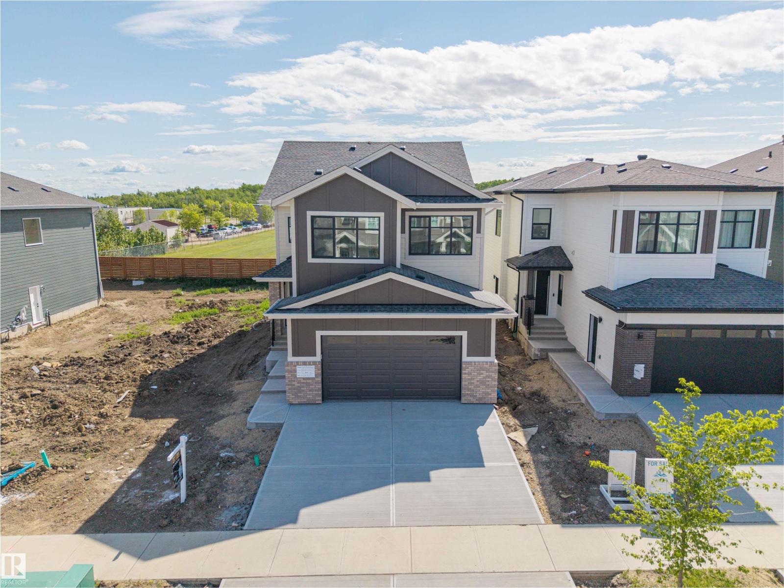 Photo 20 of 25 Birkshire Cr, Sherwood Park AB