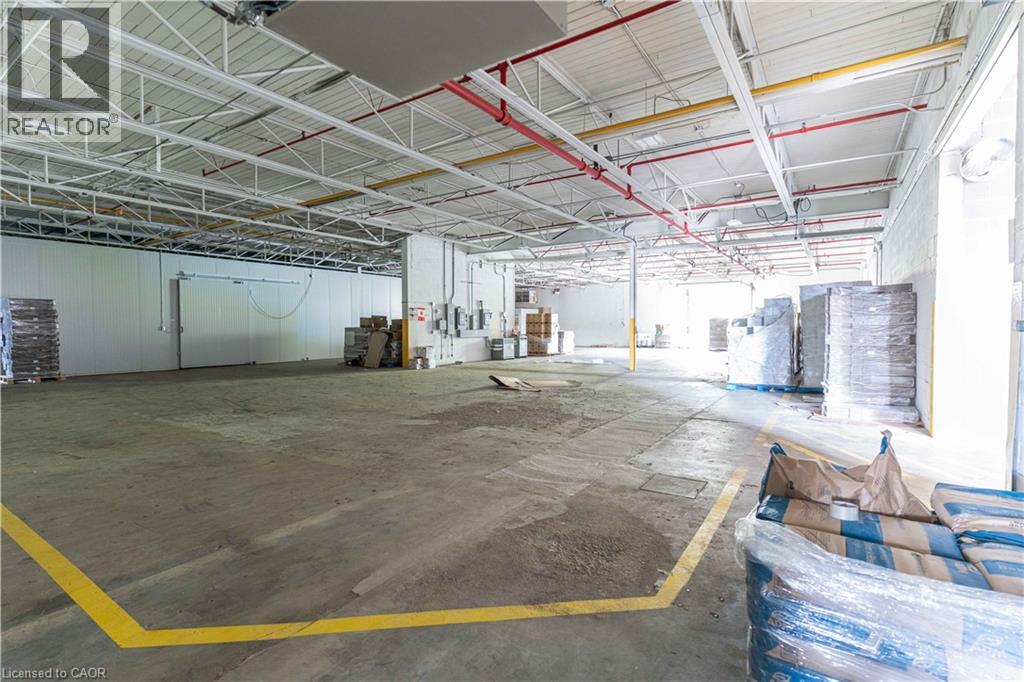 Photo 18 of 395 Franklin Boulevard Unit B, Cambridge ON