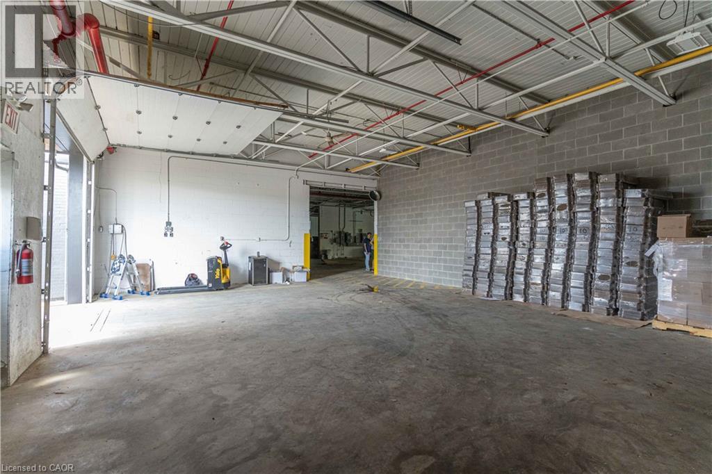 Photo 12 of 395 Franklin Boulevard Unit B, Cambridge ON