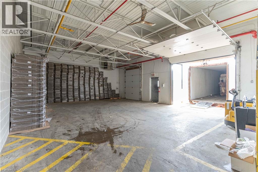 Photo 13 of 395 Franklin Boulevard Unit B, Cambridge ON