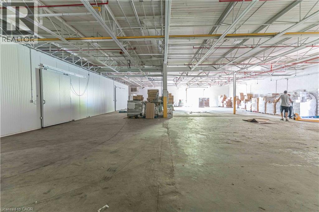 Photo 2 of 395 Franklin Boulevard Unit B, Cambridge ON
