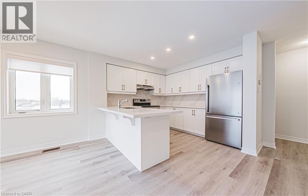 Photo 5 of 55 Dryden Lane Lane, Hamilton ON