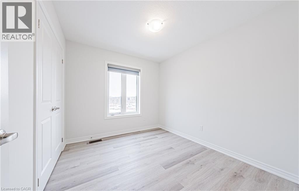 Photo 20 of 55 Dryden Lane Lane, Hamilton ON