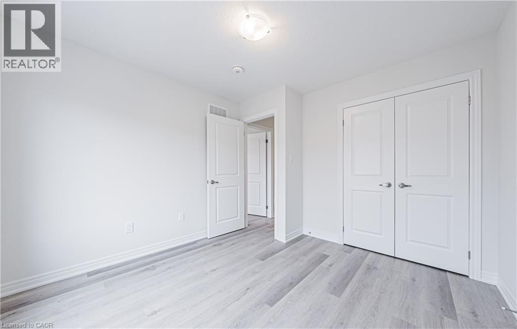Photo 34 of 55 Dryden Lane Lane, Hamilton ON
