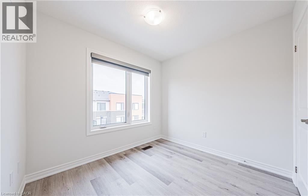 Photo 24 of 55 Dryden Lane Lane, Hamilton ON