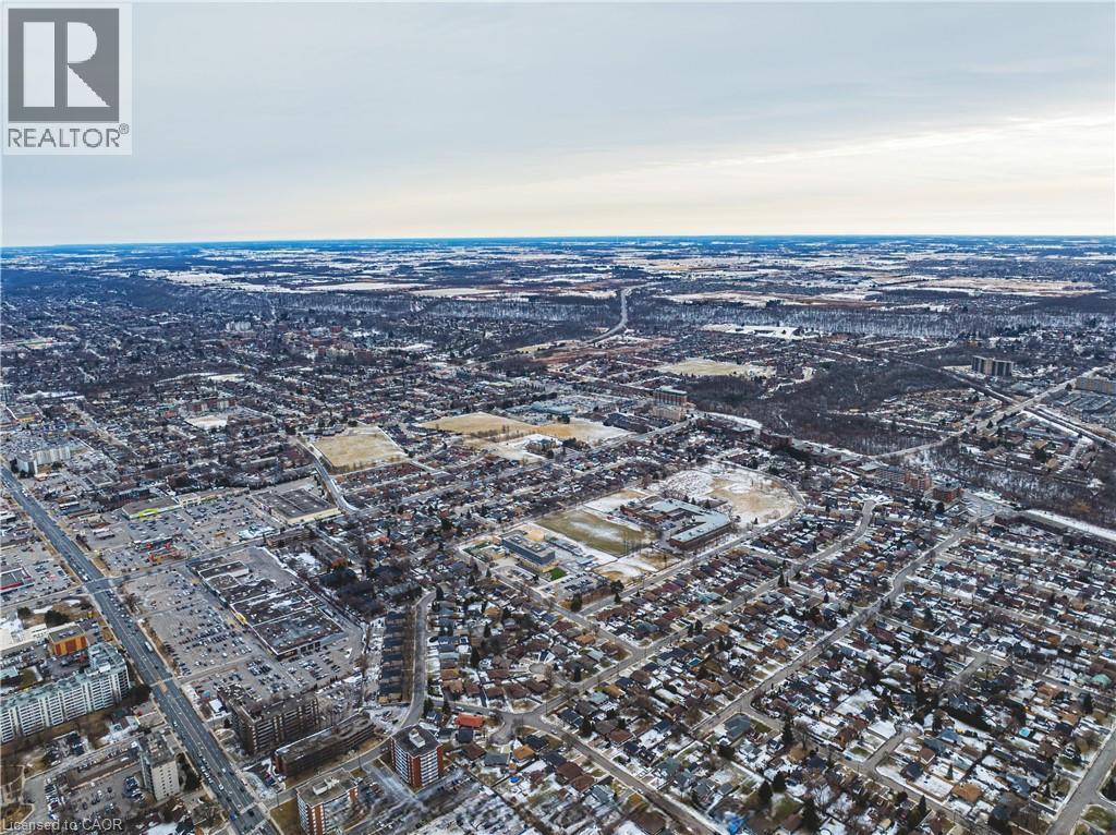 Photo 36 of 55 Dryden Lane Lane, Hamilton ON