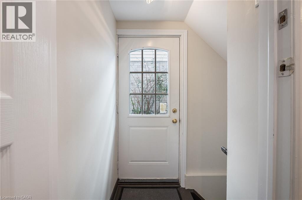 Photo 36 of 19 Earl Grey Street, Brampton ON