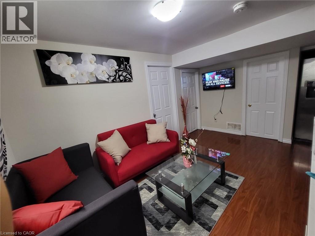 Photo 18 of 19 Earl Grey Street, Brampton ON