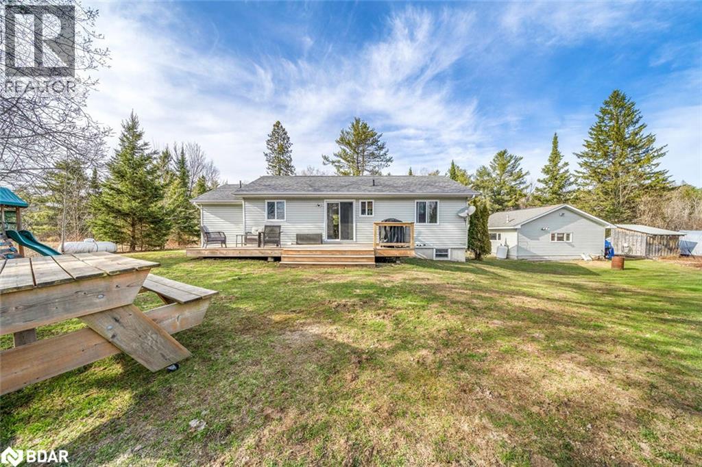 Photo 3 of 115 Mccans Rd, Seguin ON