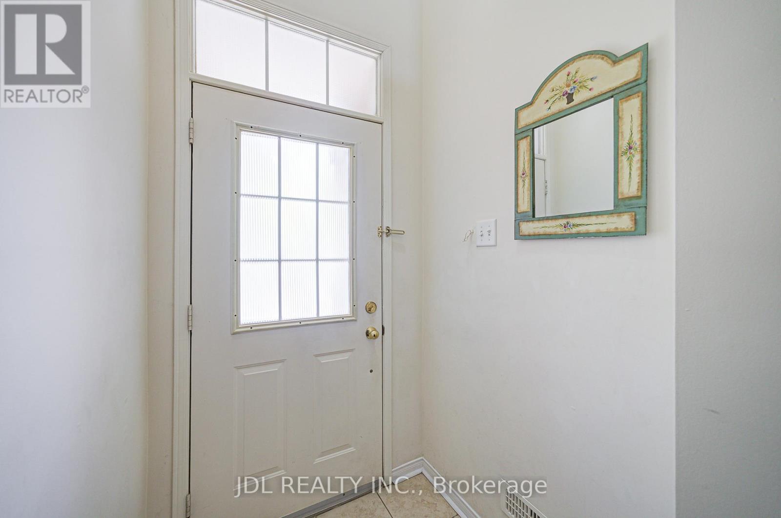 Photo 31 of 81 4950 Albina Way, Mississauga ON